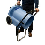emptying the 30ltr guttervac vacuum