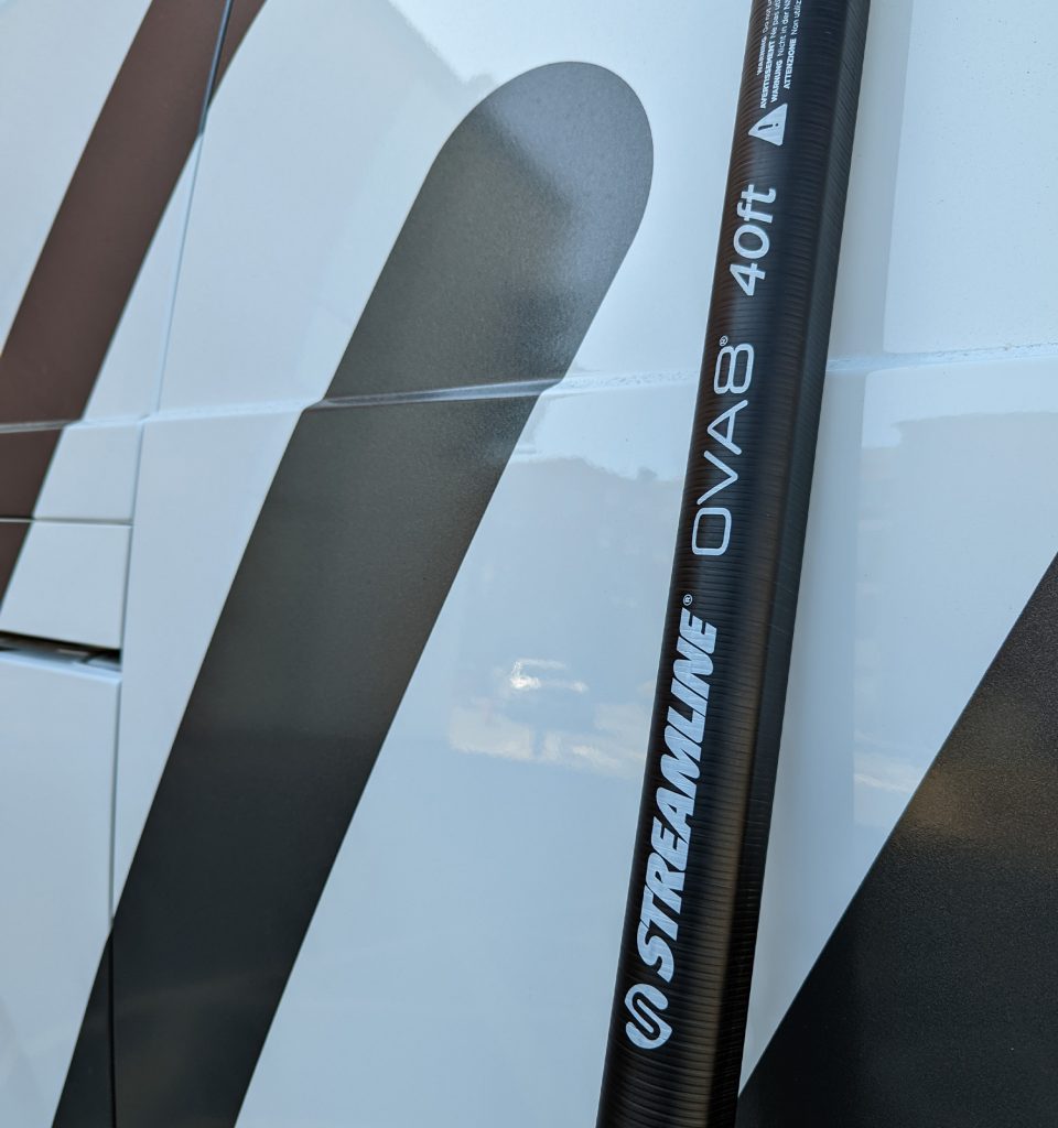 Streamline® OVA8® 30T Carbon Fibre Telescopic Waterfed Pole – 12.4mtr / 40ft