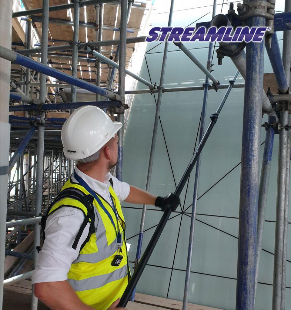 9.15mtr, 30ft reach Dragonfly®4 Internal Window Cleaning System complete with Streamline® OVA8® pole,
