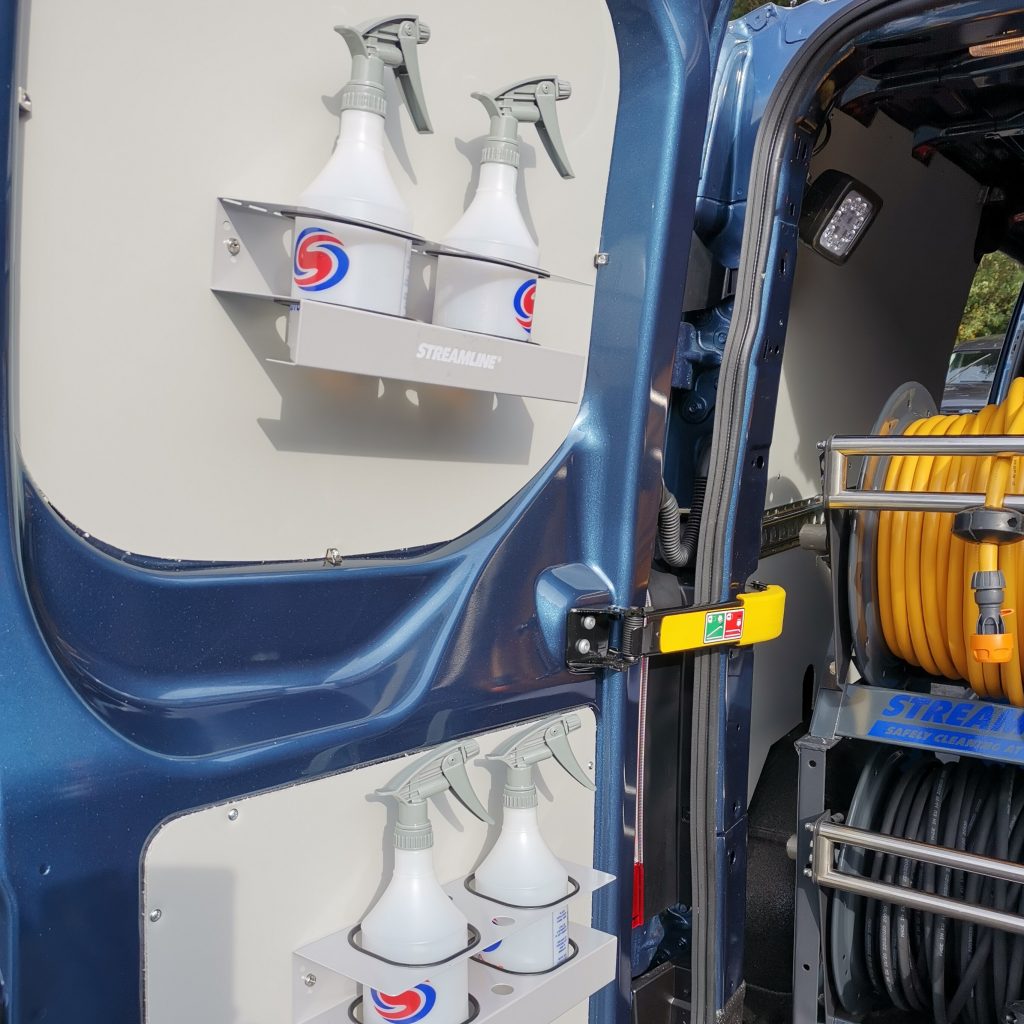 Streamline vehicle with High Reach Pressure Window Cleaning Equipment