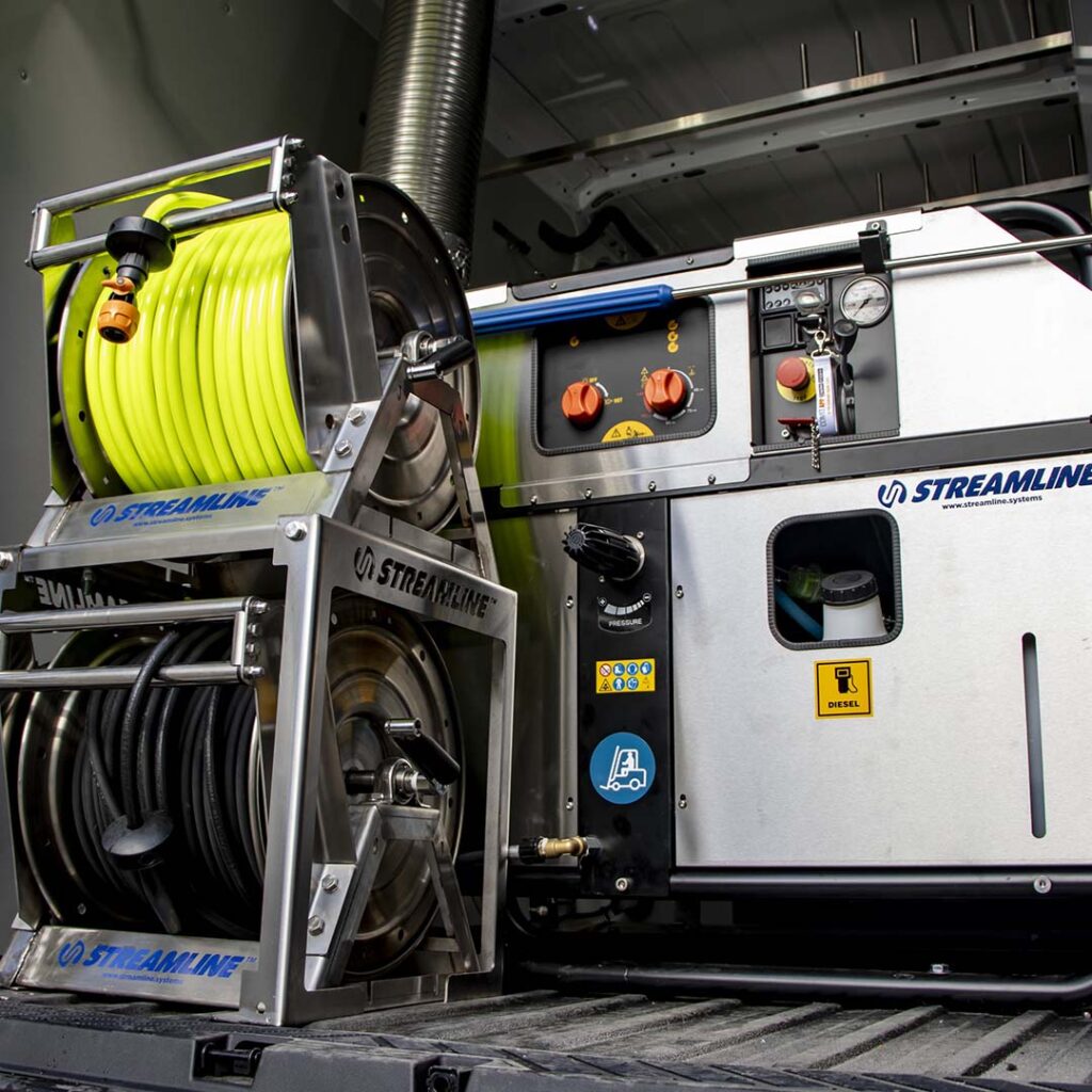 Interstar Demo close up