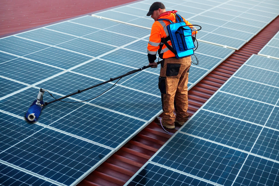 solar panel cleaning equipment